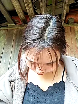 EllyBaby20 online show from March 19, 2026, 1:20 am