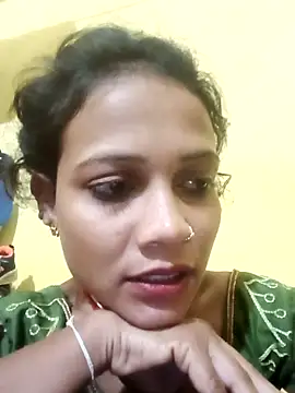 Snapshot of Chandni_Love143 chatting on October 20, 2025, 12:22 am Chandni Love143 online show from October 20, 2025, 12:22 am