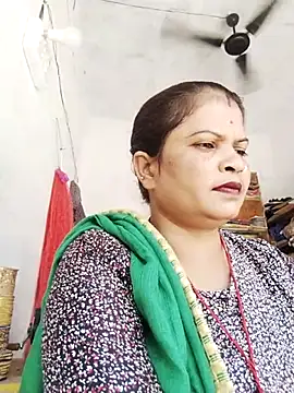 Snapshot of Bhavna_hot chatting on September 19, 2025, 7:32 am Bhavna hot online show from September 19, 2025, 7:32 am