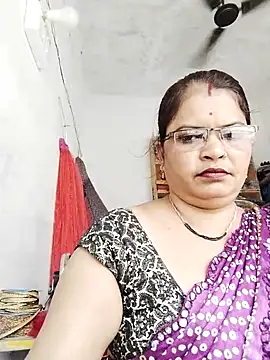 Snapshot of Bhavna_hot chatting on October 6, 2025, 8:34 am Bhavna hot online show from October 6, 2025, 8:34 am