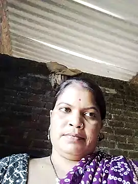 Snapshot of Bhavna_hot chatting on October 12, 2025, 10:03 am Bhavna hot online show from October 12, 2025, 10:03 am