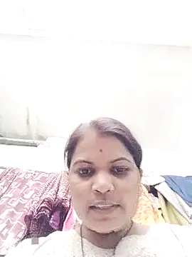 Snapshot of Bhavna_hot chatting on October 15, 2025, 10:48 am Bhavna hot online show from October 15, 2025, 10:48 am