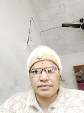 Snapshot of Bhavna_hot chatting on February 2, 2026, 6:12 am Bhavna hot online show from February 2, 2026, 6:12 am