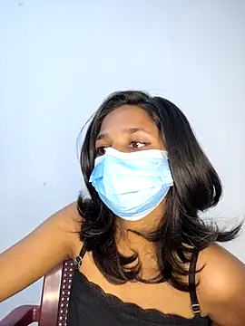 Minu Cam online show from April 12, 2026, 1:10 am