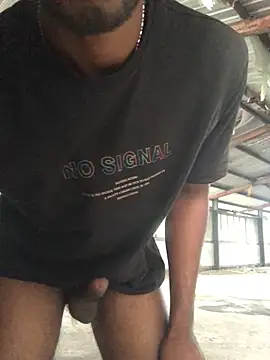 Snapshot of kavi1q1 chatting on November 8, 2025, 1:17 am kavi1q1 online show from November 8, 2025, 1:17 am