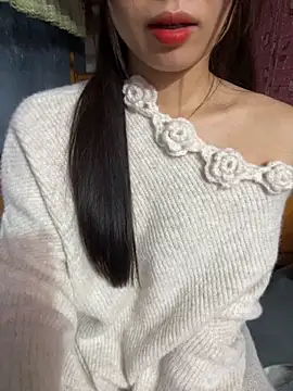 Snapshot of BeMeo003 chatting on November 25, 2025, 6:13 am BeMeo003 online show from November 25, 2025, 6:13 am