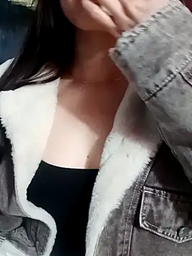 Snapshot of BeMeo003 chatting on December 16, 2025, 7:02 am BeMeo003 online show from December 16, 2025, 7:02 am