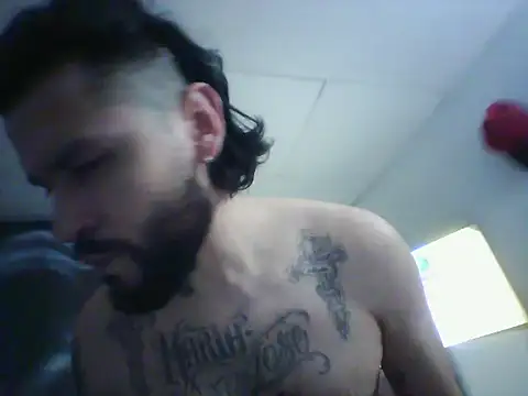 Snapshot of vegato_21 chatting on March 27, 2026, 6:08 am vegato 21 online show from March 27, 2026, 6:08 am