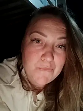 Snapshot of Kiss_Eva chatting on October 8, 2025, 9:01 pm Kiss Eva online show from October 8, 2025, 9:01 pm