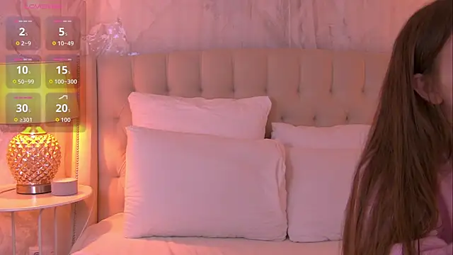 AshleyEvance online show from April 11, 2026, 6:07 am