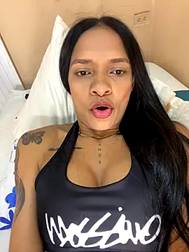 Luna025 online show from November 16, 2025, 11:05 am