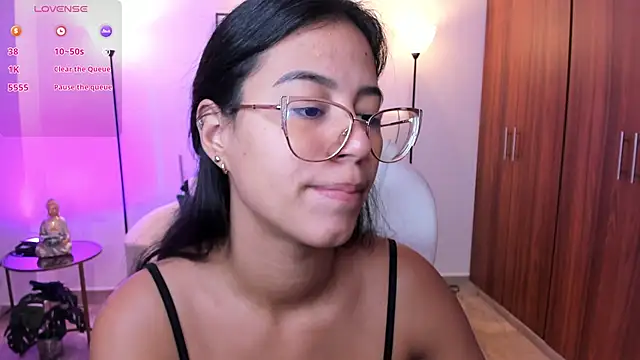 raven stonee online show from January 17, 2026, 4:17 am