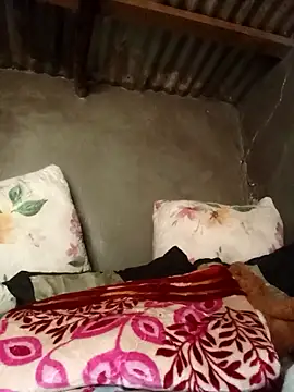 OCEANSQUITERXXX online show from September 11, 2025, 1:33 pm