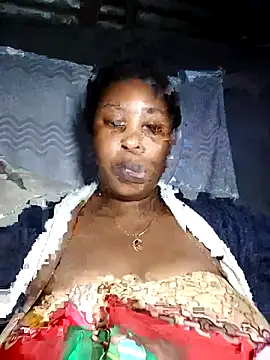 OCEANSQUITERXXX online show from October 24, 2025, 5:37 am