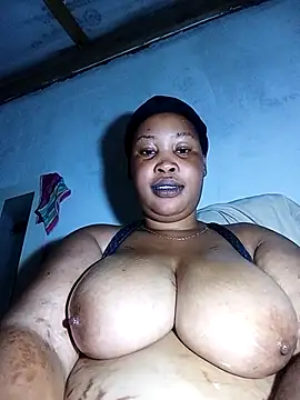OCEANSQUITERXXX online show from May 24, 2026, 12:59 am