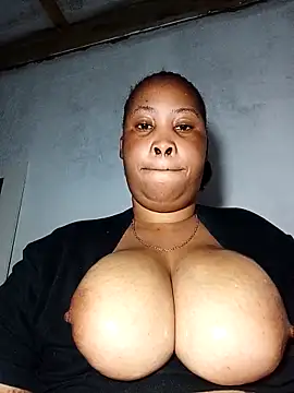 OCEANSQUITERXXX online show from May 28, 2026, 11:02 pm