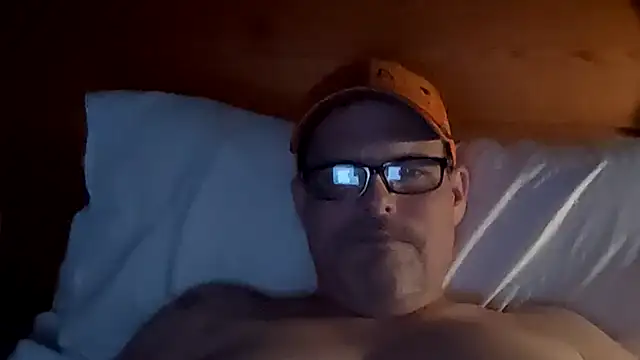 One Man For You online show from December 16, 2025, 2:16 am