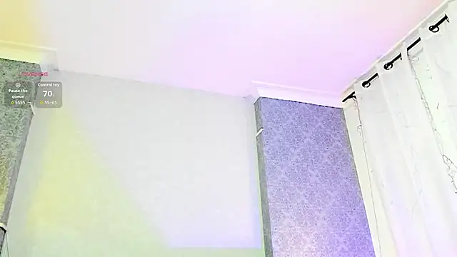 Snapshot of MiilaBlake chatting on November 30, 2025, 8:02 pm MiilaBlake online show from November 30, 2025, 8:02 pm