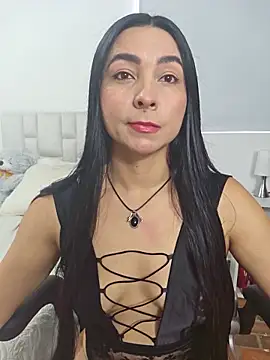 Snapshot of Ms_milarose chatting on December 14, 2025, 7:51 pm Ms milarose online show from December 14, 2025, 7:51 pm