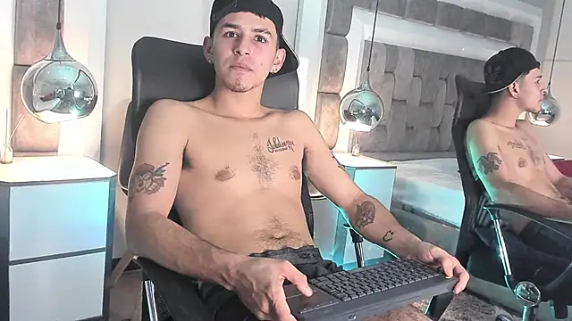 MikeMyllers online show from September 22, 2025, 3:41 am