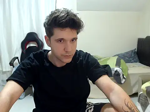 Snapshot of 2handsomemann chatting on October 4, 2025, 8:51 pm 2handsomemann online show from October 4, 2025, 8:51 pm