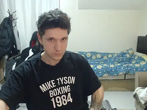 Snapshot of 2handsomemann chatting on March 26, 2026, 8:36 pm 2handsomemann online show from March 26, 2026, 8:36 pm