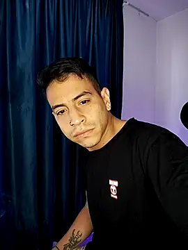 Juann-cock online show from December 20, 2025, 10:06 pm