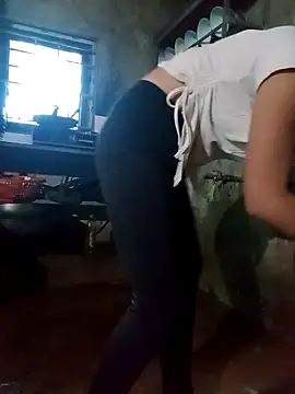 Snapshot of sulove_xx chatting on March 25, 2026, 1:11 am sulove xx online show from March 25, 2026, 1:11 am