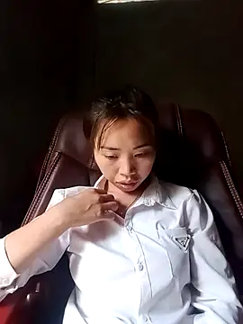 Snapshot of sulove_xx chatting on April 7, 2026, 11:48 pm sulove xx online show from April 7, 2026, 11:48 pm