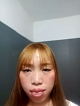 Snapshot of sulove_xx chatting on April 13, 2026, 3:17 pm sulove xx online show from April 13, 2026, 3:17 pm