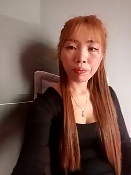 Snapshot of sulove_xx chatting on April 15, 2026, 4:52 am sulove xx online show from April 15, 2026, 4:52 am