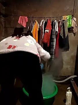 quynhkoolbae online show from January 14, 2026, 12:22 pm