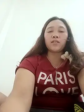 miumiu 00 online show from November 14, 2025, 12:59 pm