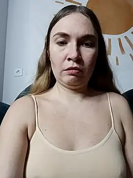 KisaVixen online show from November 22, 2025, 4:17 pm