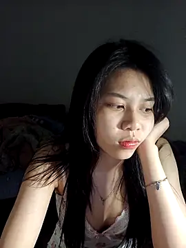 Snapshot of Katanh chatting on May 7, 2026, 11:04 am Katanh online show from May 7, 2026, 11:04 am
