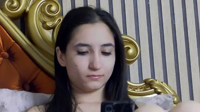 CarolinaBlair online show from April 14, 2026, 7:36 am