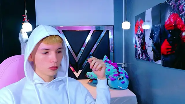 Snapshot of park_jimin1 chatting on November 13, 2025, 12:15 pm park jimin1 online show from November 13, 2025, 12:15 pm