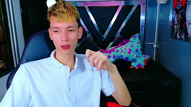 Snapshot of park_jimin1 chatting on November 27, 2025, 12:07 pm park jimin1 online show from November 27, 2025, 12:07 pm