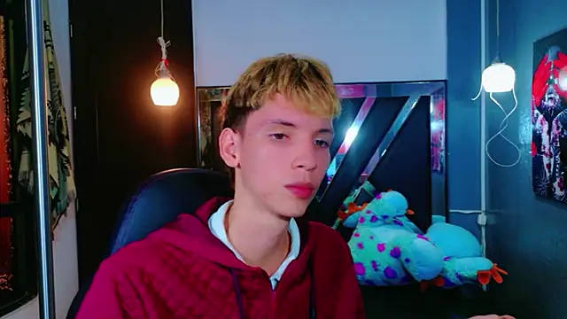 Snapshot of park_jimin1 chatting on December 3, 2025, 2:19 am park jimin1 online show from December 3, 2025, 2:19 am