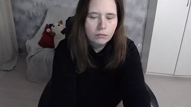 Snapshot of AdelinaLawson chatting on December 16, 2025, 5:40 pm AdelinaLawson online show from December 16, 2025, 5:40 pm