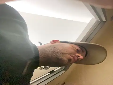 Snapshot of rider239 chatting on September 19, 2025, 11:38 pm rider239 online show from September 19, 2025, 11:38 pm