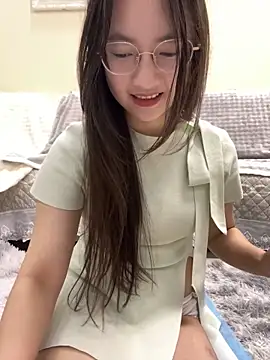 Snapshot of laowumeimei chatting on October 1, 2025, 3:18 pm laowumeimei online show from October 1, 2025, 3:18 pm