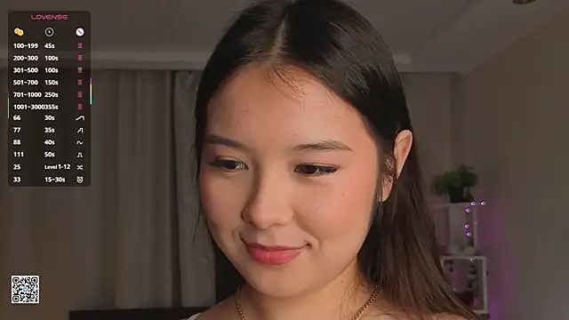 AlberthaEscue online show from September 14, 2025, 4:22 am