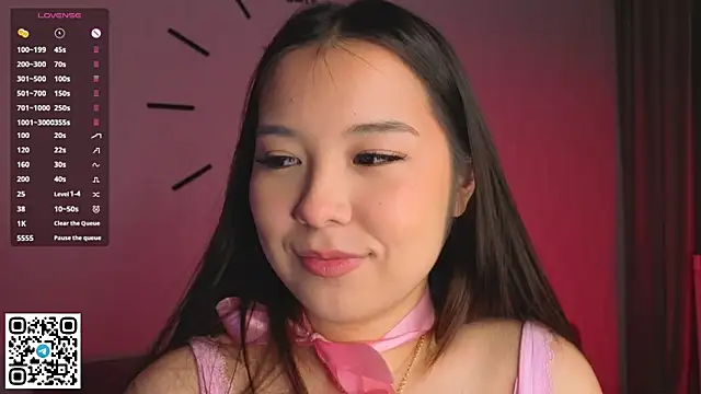 AlberthaEscue online show from October 28, 2025, 4:16 am