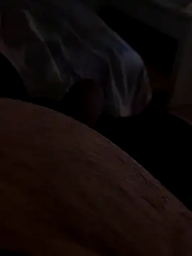 Snapshot of t-dog26 chatting on November 4, 2025, 5:28 am t-dog26 online show from November 4, 2025, 5:28 am