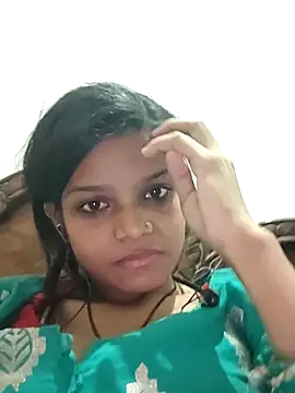 Komal0099 online show from December 5, 2025, 3:52 pm