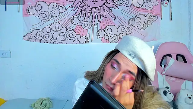 Snapshot of brihanna_cooper chatting on May 8, 2026, 2:33 pm brihanna cooper online show from May 8, 2026, 2:33 pm