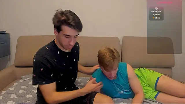 LawrenceMiles online show from November 12, 2025, 8:52 pm