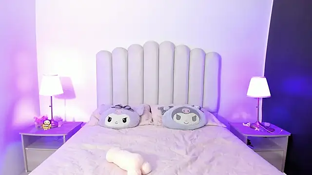 SofieBunnie online show from September 29, 2025, 10:14 pm