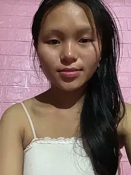 milo bae online show from November 3, 2025, 7:42 am